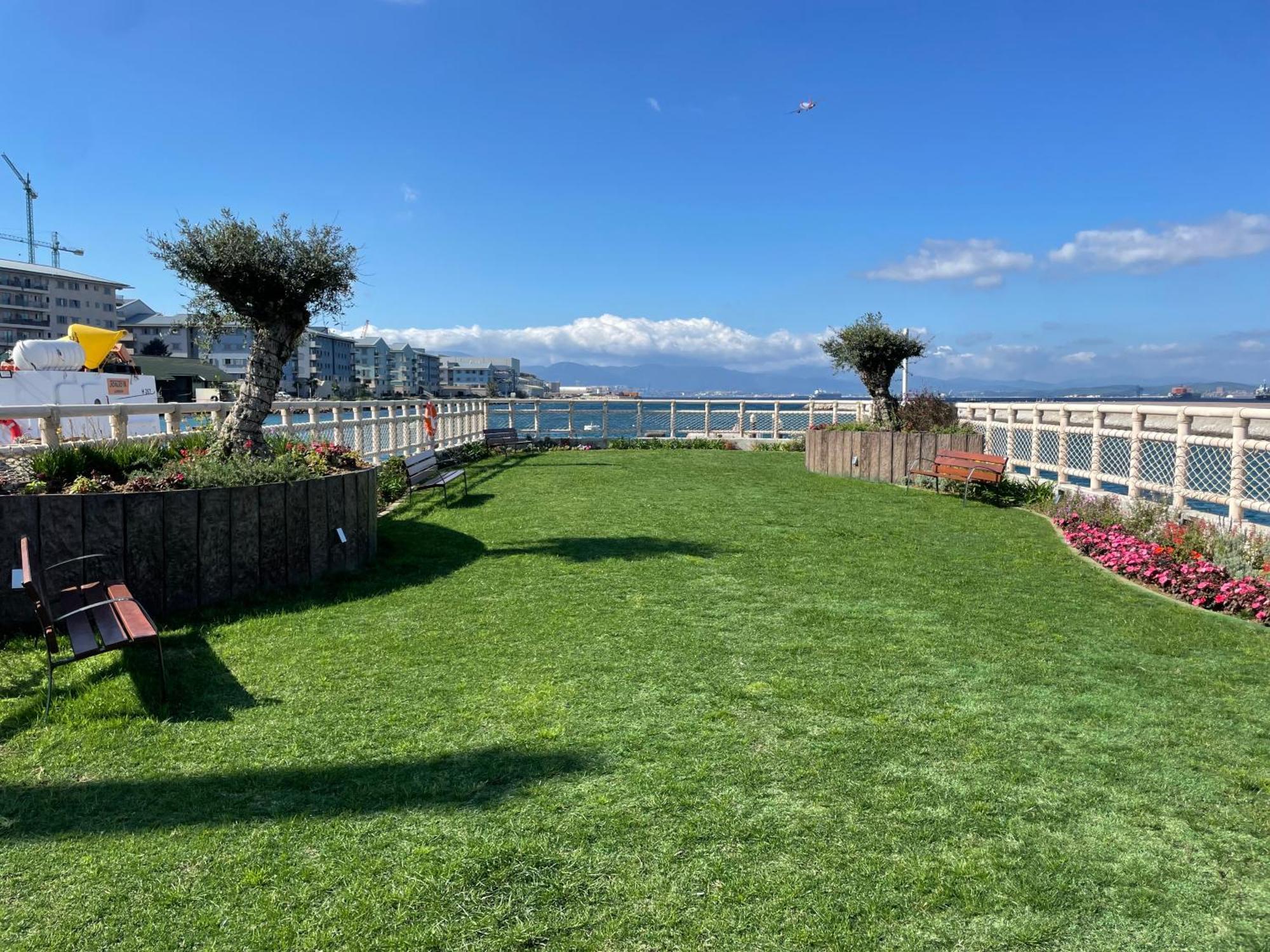 Deluxe Marina View Seafront Gibraltar Stay Exterior photo