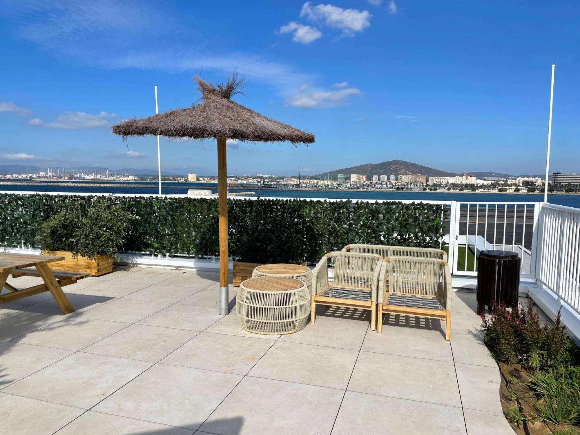 Deluxe Marina View Seafront Gibraltar Stay Exterior photo